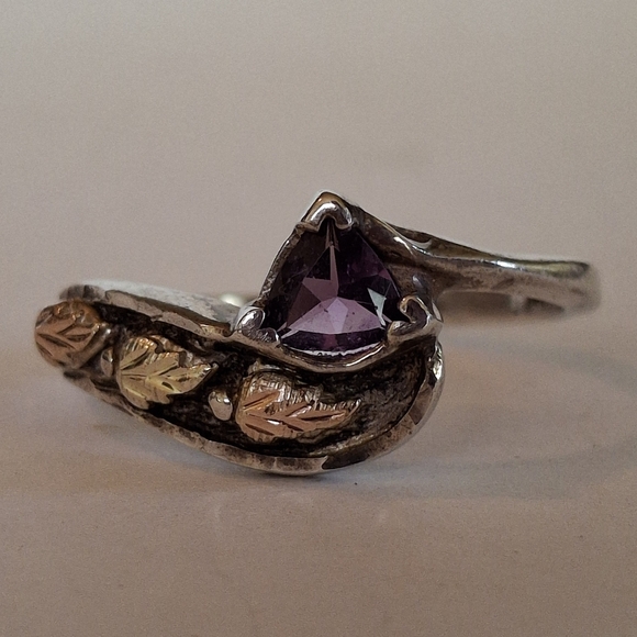 Vintage Sterling Silver 925 & 12k Signed Amethyst Black Hills Gold  Ring Size 6 - Picture 16 of 16